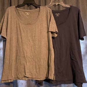 Set of 2 short sleeve scoop neck basic tees XXL